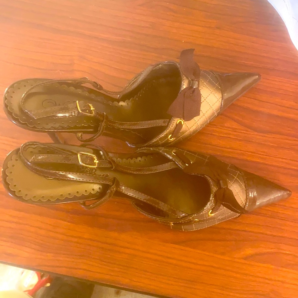 Wild rose heel size 8